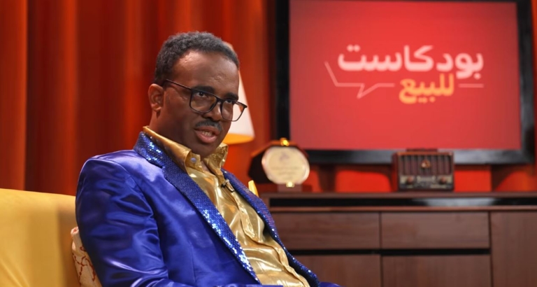 باسو لـ”سفيركم”: اخترت يوتيوب لهامش الحرية وأنتقد المنظومة الكروية في “بودكاست للبيع” لا الأشخاص