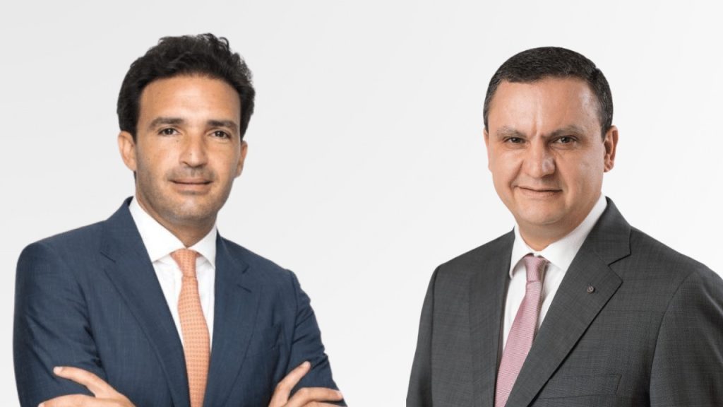 المرشحين لشغل منصب رئيس الباطرونا وهما بجوار بعضهما